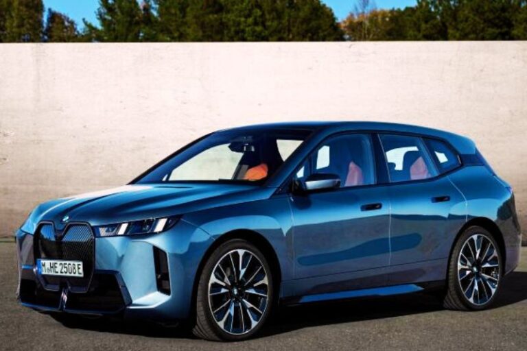 BMW iX